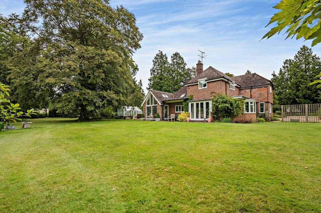 Property photo 1 of 18 Hatch House