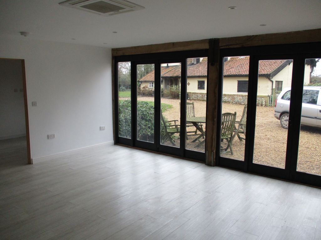 Property photo 2 of 12 Open Plan Living Area