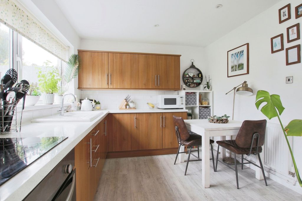 Property photo 3 of 20 3458618