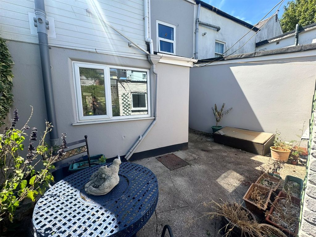 Property photo 3 of 23 Picture No. 40