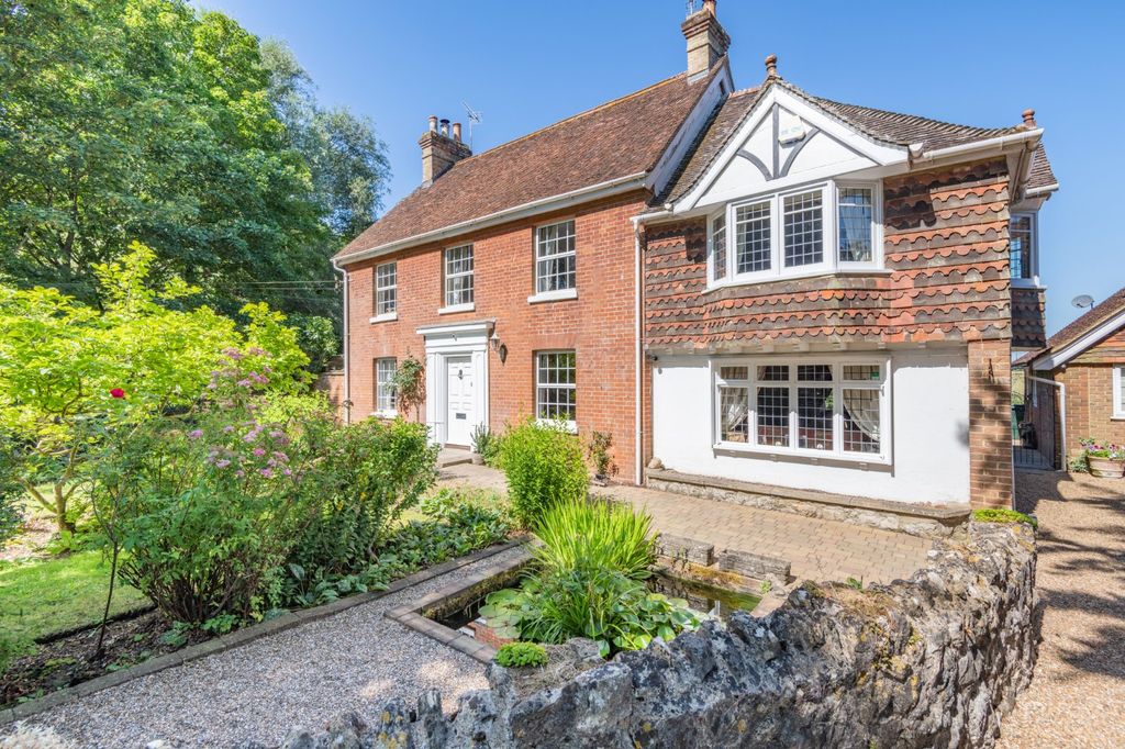 Property photo 1 of 27 Picture No. 34