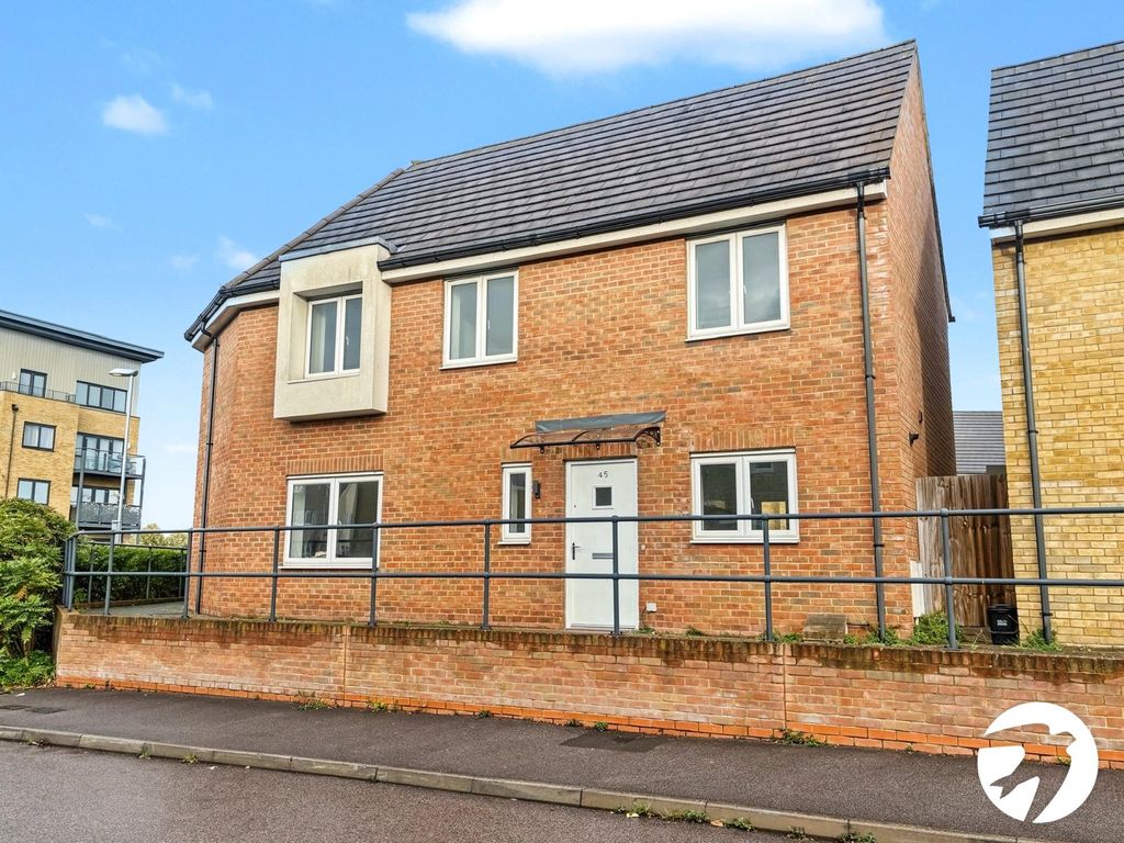 Property photo 1 of 16 Picture No. 15