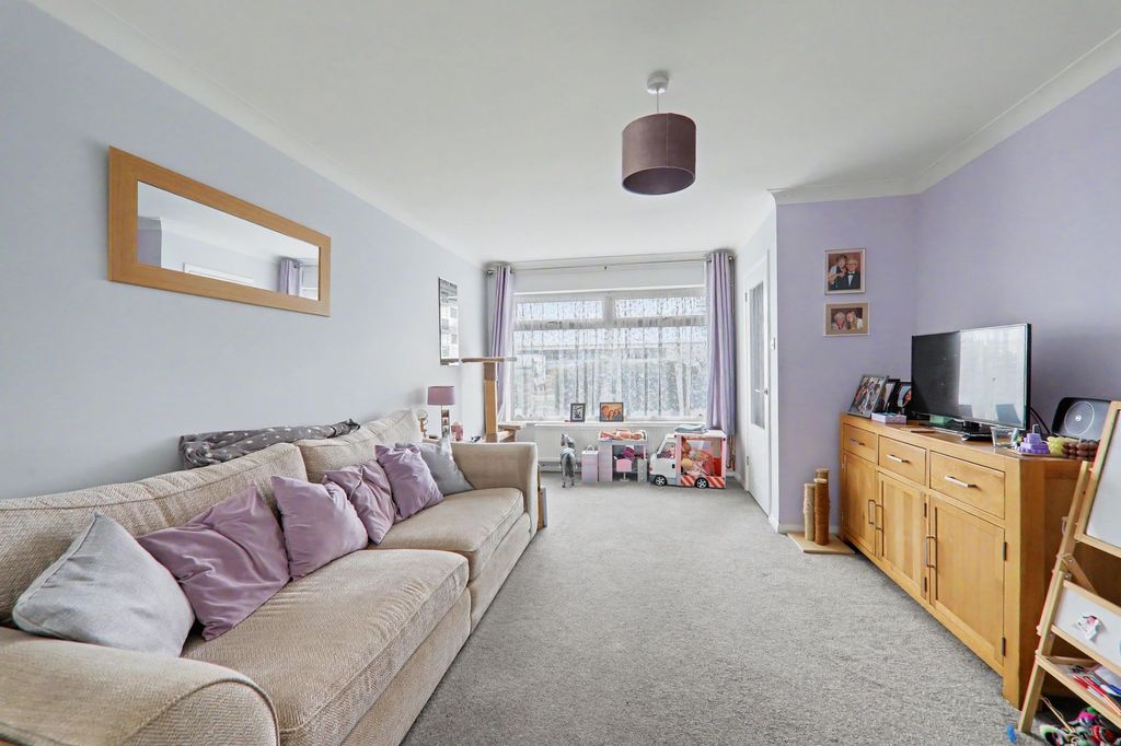 Property photo 3 of 14