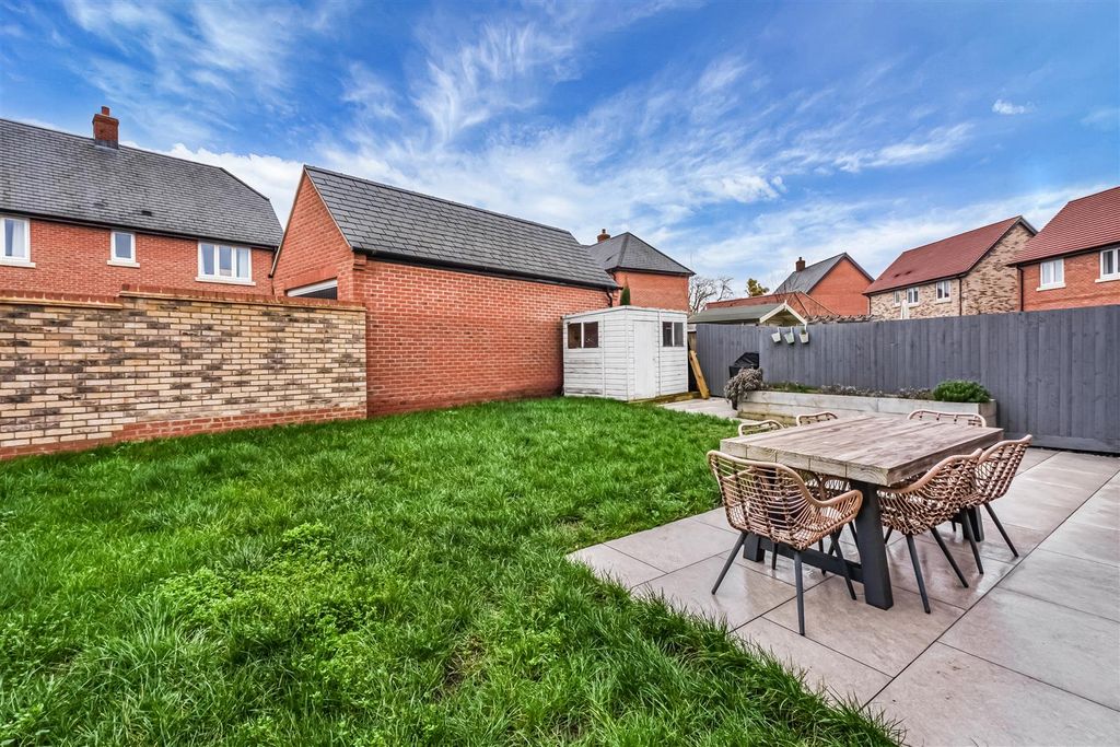 Property photo 3 of 15 Rear Garden