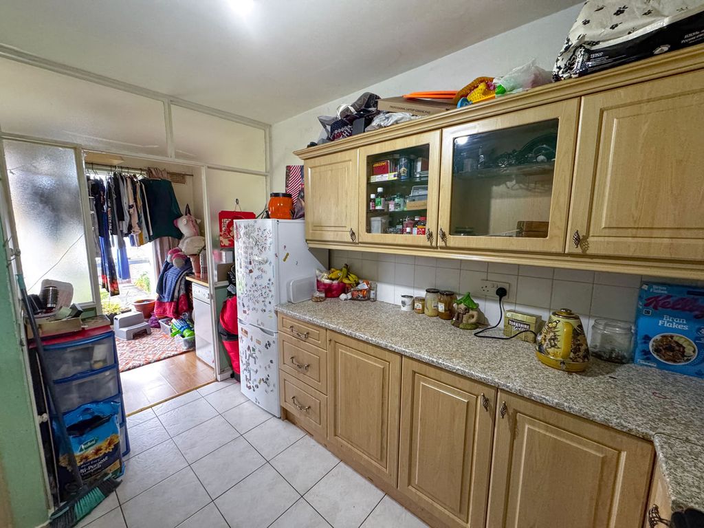 Property photo 3 of 11 Knowles9843744Img_5842_Edited.Jpg