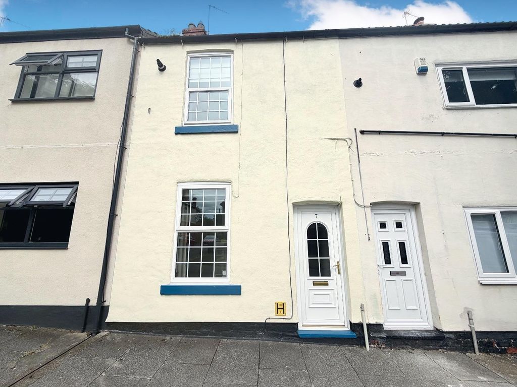 Property photo 1 of 12 External