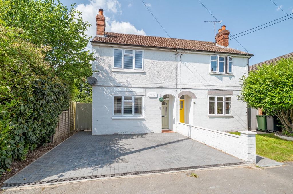 Property photo 2 of 33