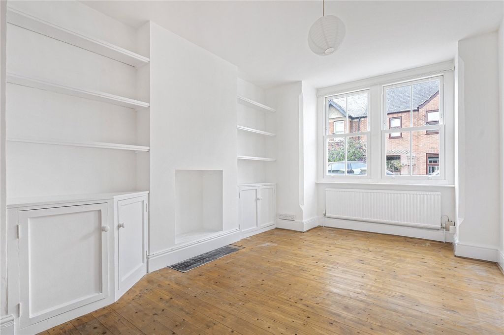 Property photo 3 of 15 Picture No. 02