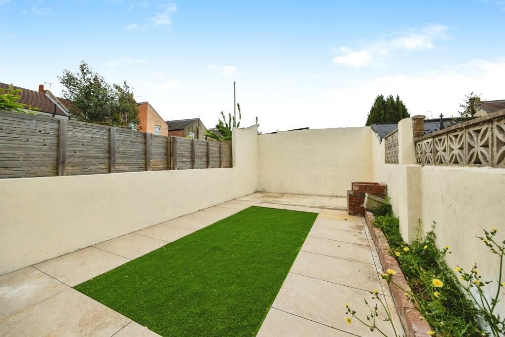 Property photo 2 of 16 Image