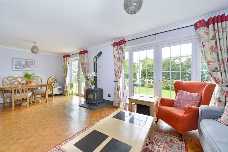 Property photo 2 of 13 Photo 3