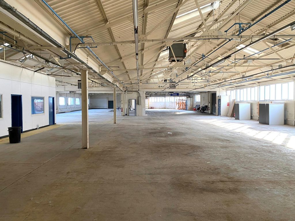 Property photo 2 of 5 11.Jpg