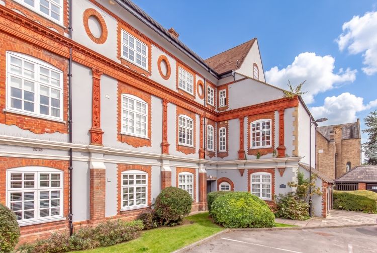 Property photo 1 of 7 339328