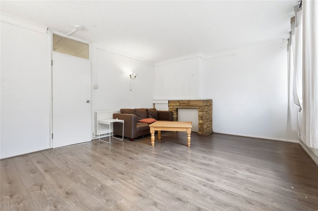 Property photo 3 of 14 Picture No. 05