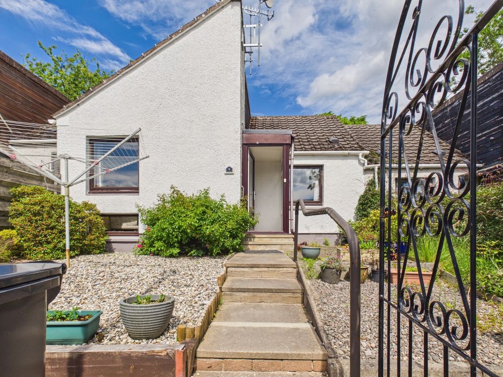 Property photo 2 of 19