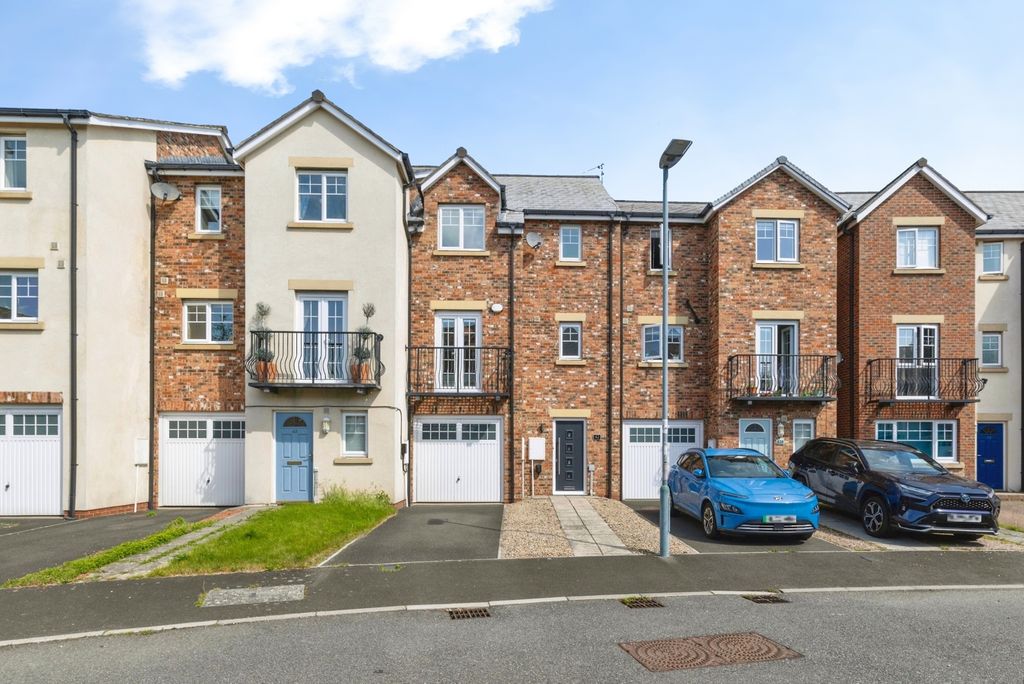 Property photo 1 of 20 Pbox-Img.Jpg