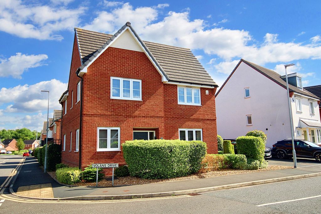 Property photo 1 of 30