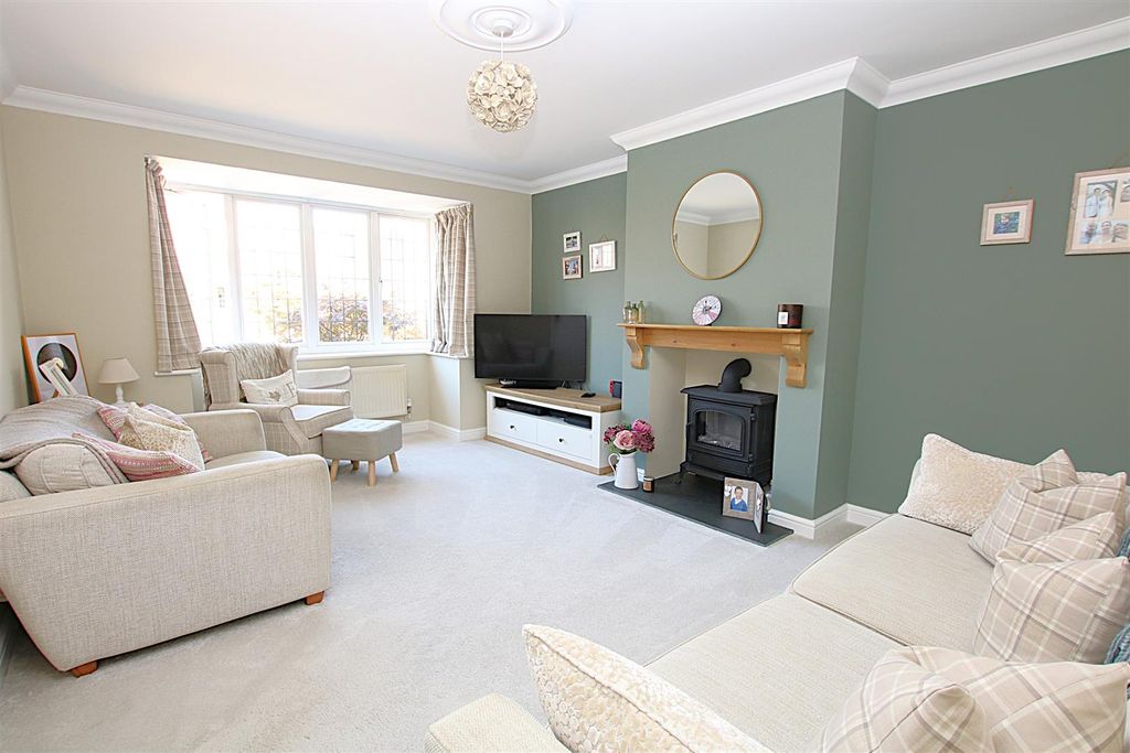 Property photo 2 of 30 Img_1047.Jpg