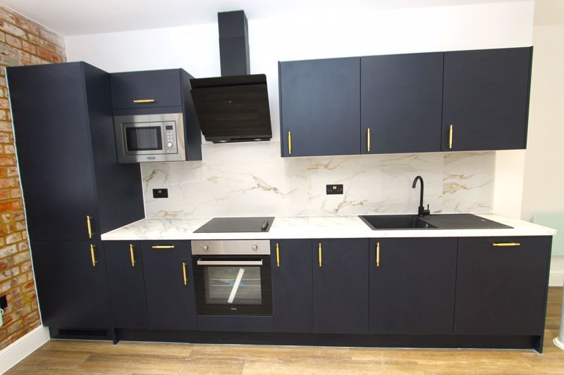 Property photo 2 of 10 Photo 14