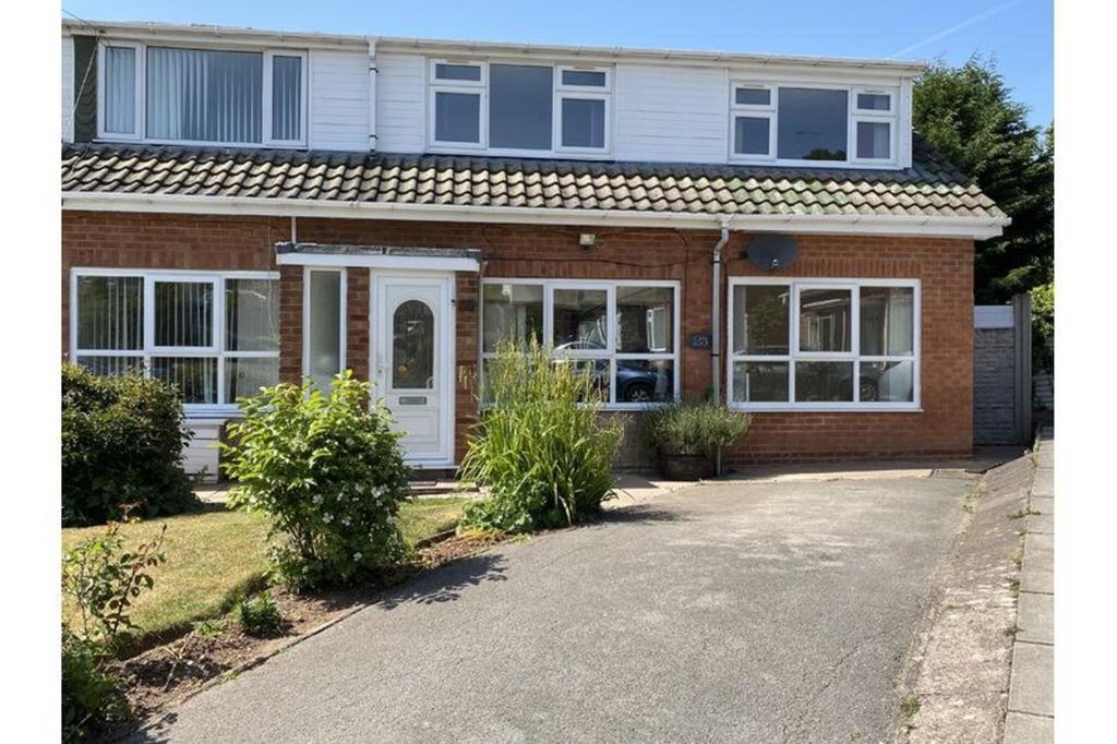 Property photo 1 of 24