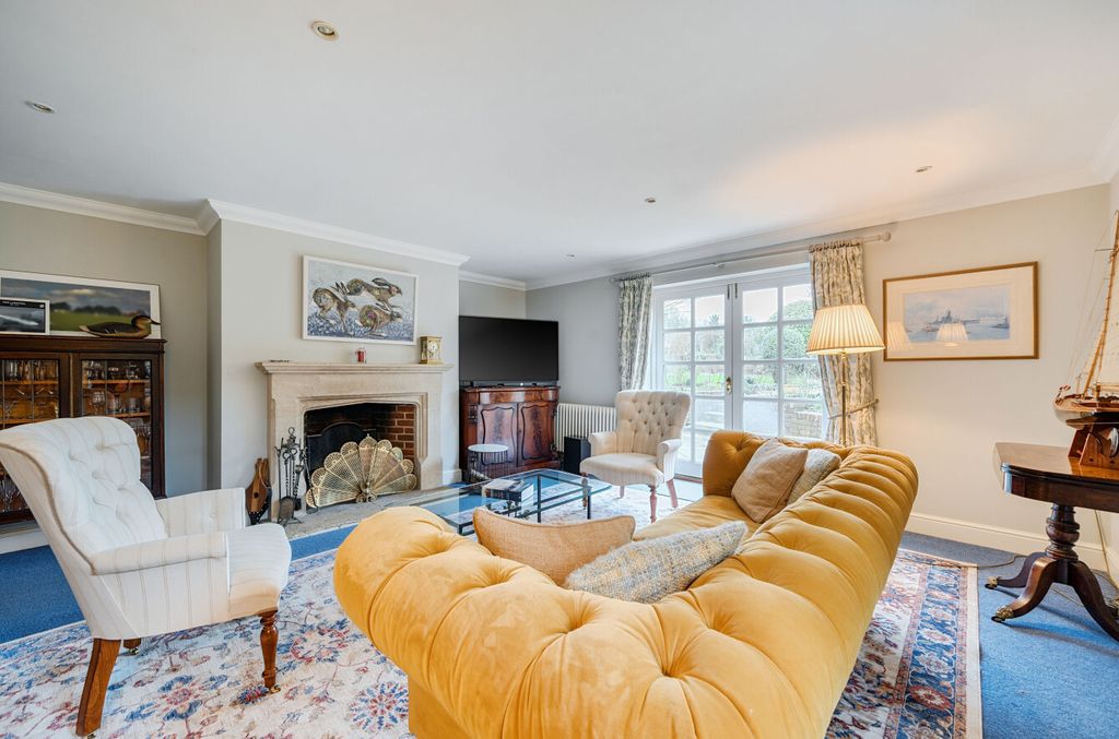 Property photo 2 of 13 1415351-12-69974E...