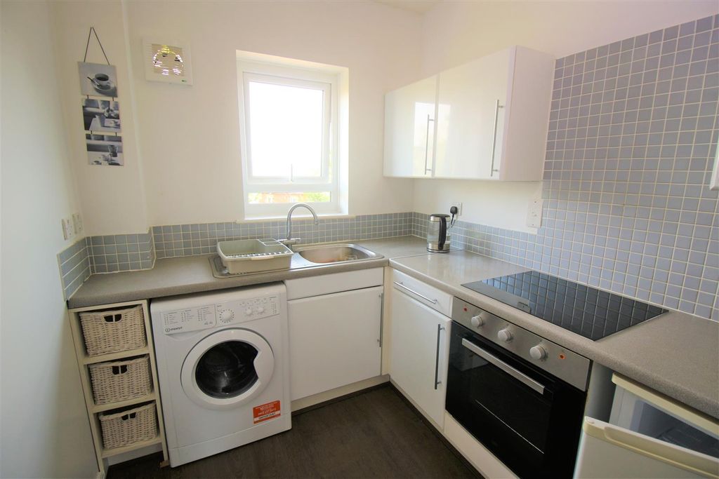 Property photo 3 of 16 Img_4469.Jpg