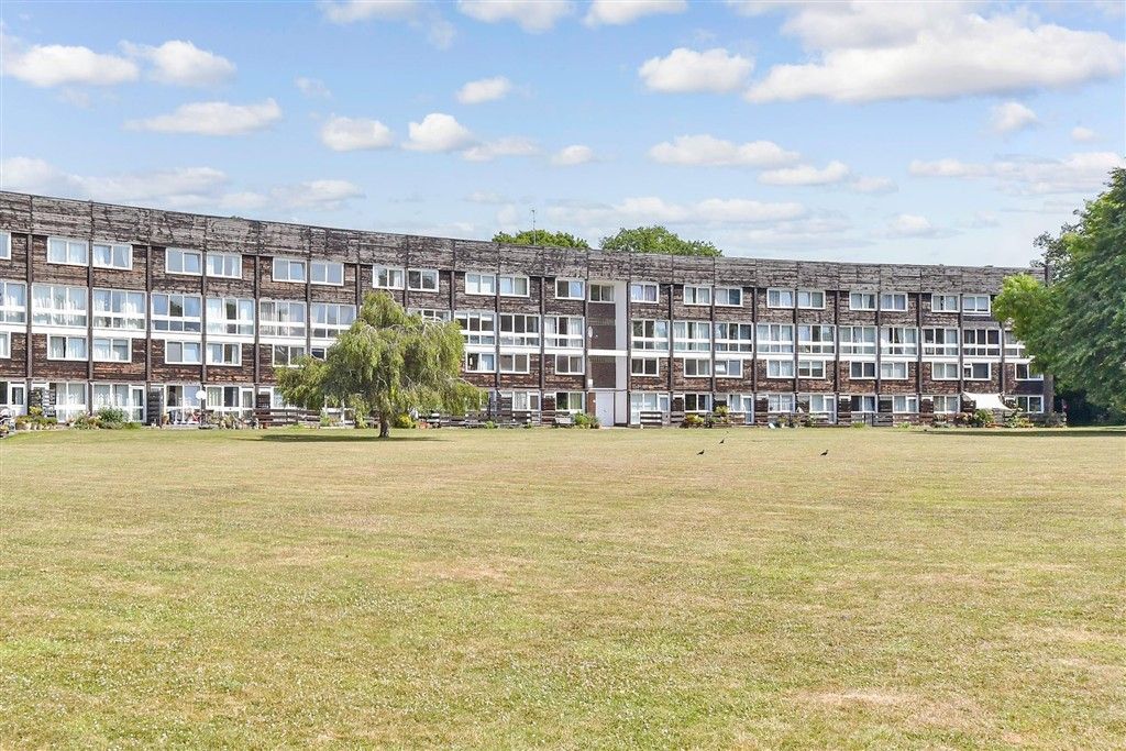 Property photo 2 of 7 Rear Elevation