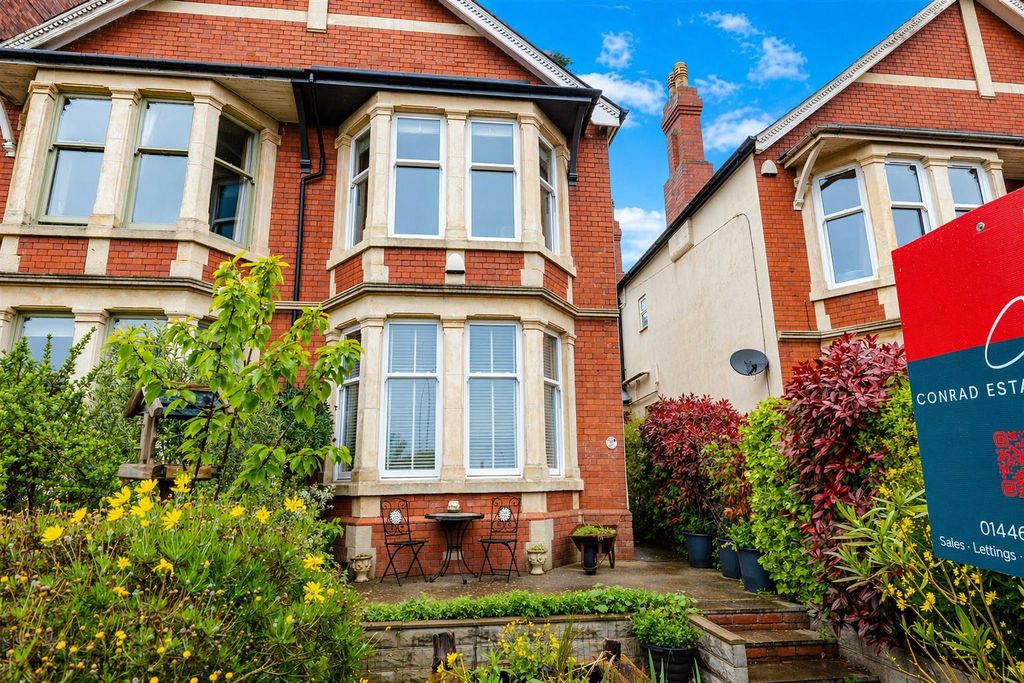 Property photo 1 of 45 3Eb5B9Ff-09E8-486c-9982-Cf3F8A090d2F.Png