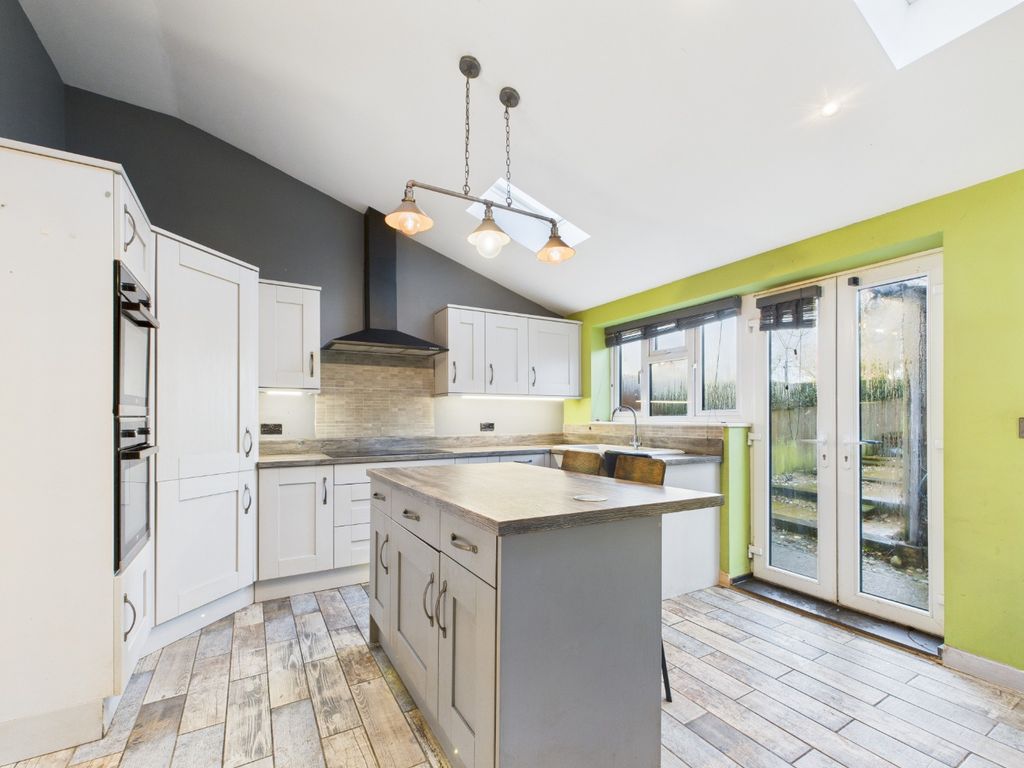 Property photo 2 of 22 4825406