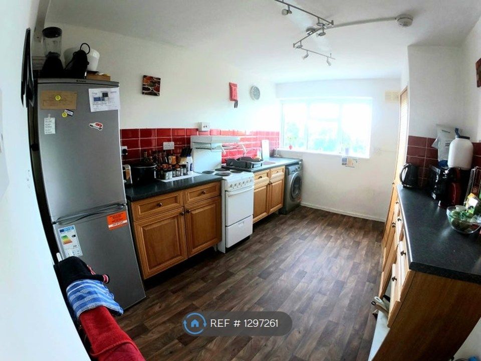 Property photo 2 of 4