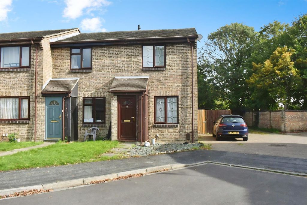 Property photo 1 of 12 B0Be5Da2-G 20Front.Jpg