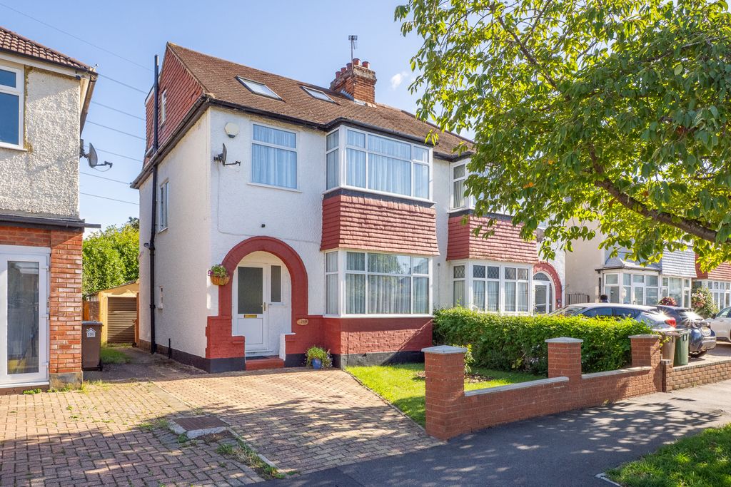 Property photo 1 of 15 Picture No. 01