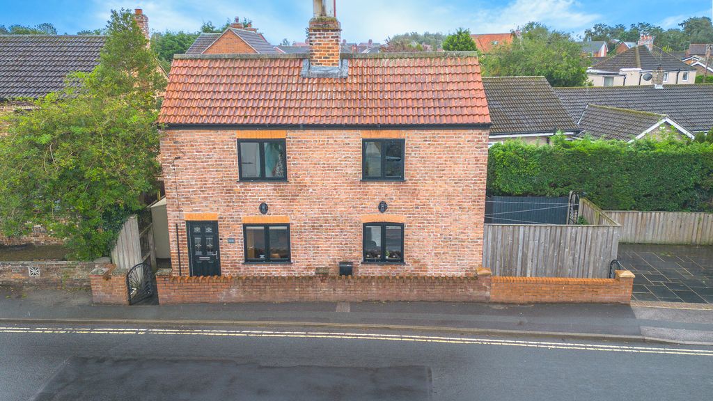 Property photo 1 of 31 Drone