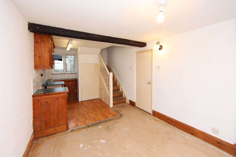 Property photo 3 of 13 Photo 5