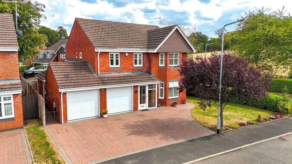 Property photo 1 of 35