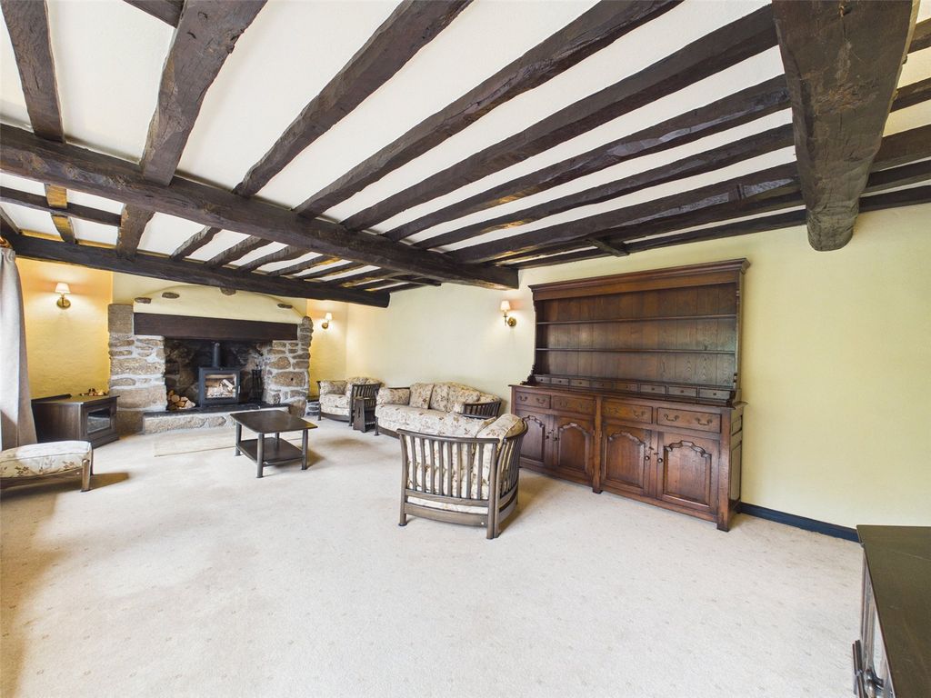 Property photo 2 of 21 Picture No. 04
