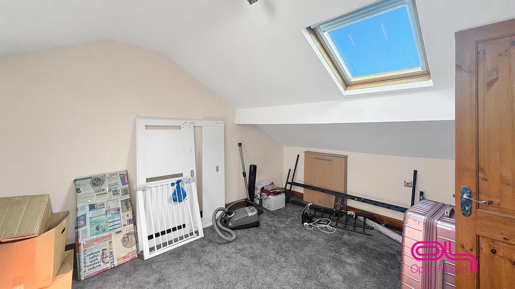 Property photo 2 of 13 Untitled Design - 2026-04-10T141104.870.Png