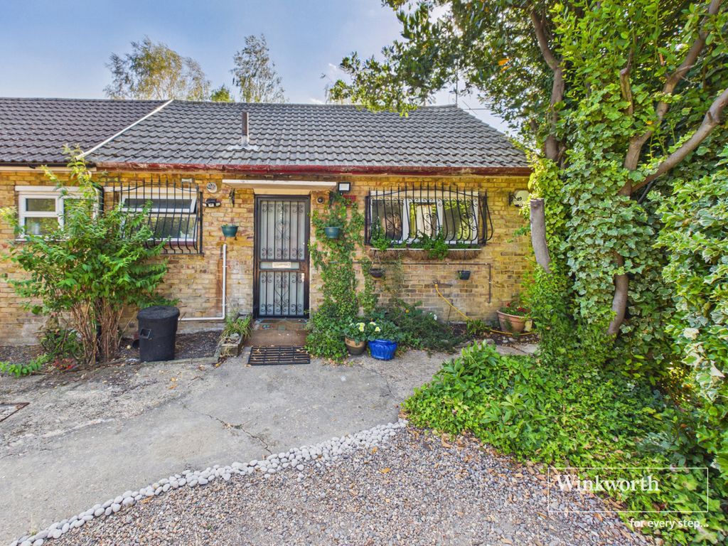 Property photo 1 of 10 Photograph