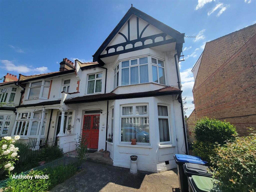 Property photo 1 of 11 Front