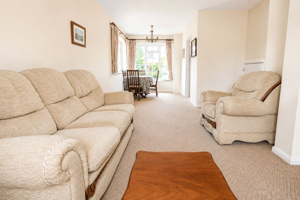 Property photo 2 of 13 Picture No. 01
