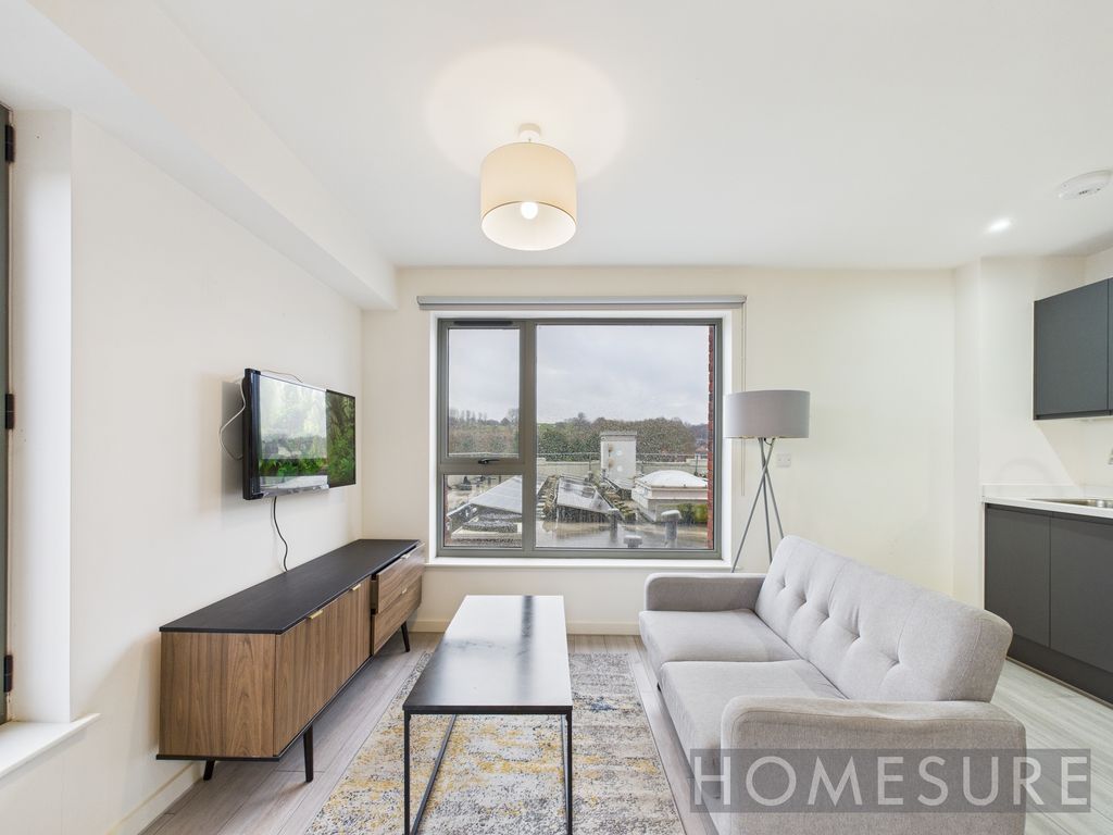 Property photo 2 of 15 Living Space