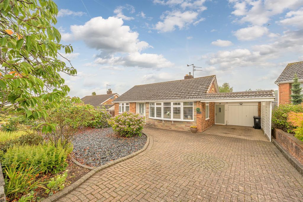 Property photo 1 of 25