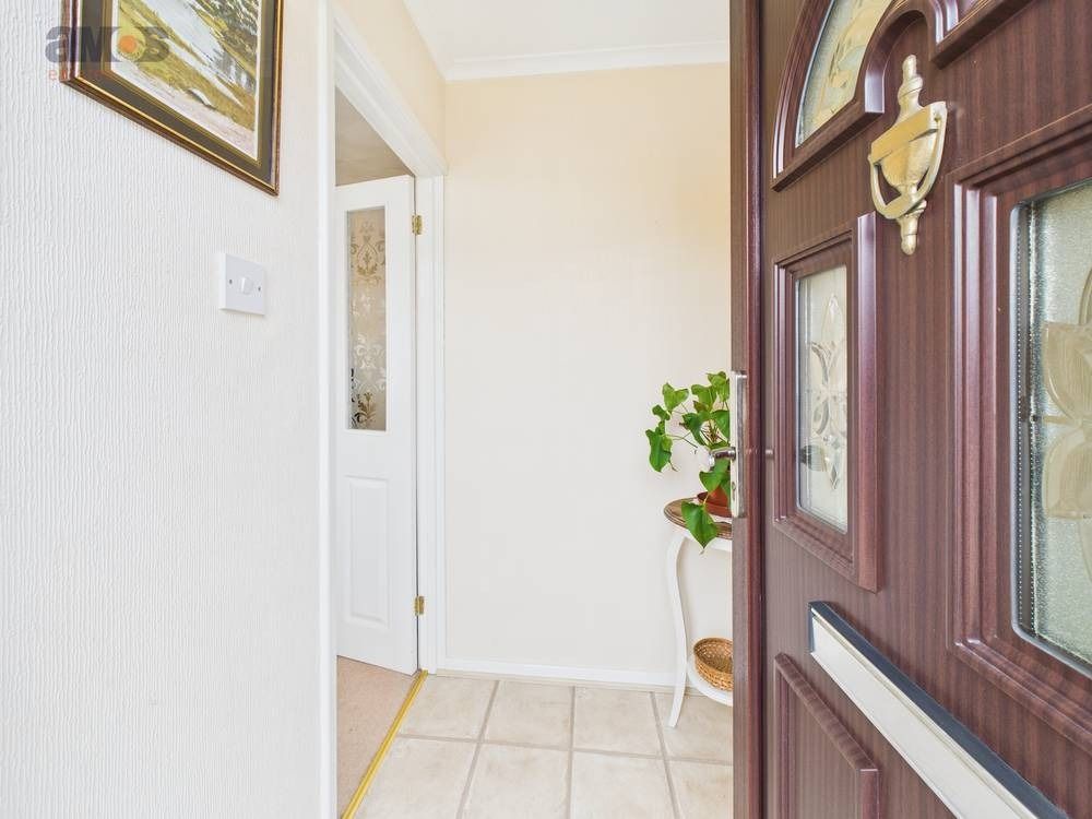 Property photo 3 of 20 4398343