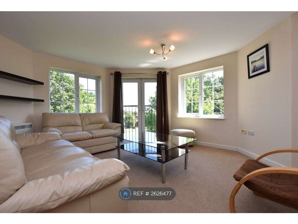 Property photo 2 of 9