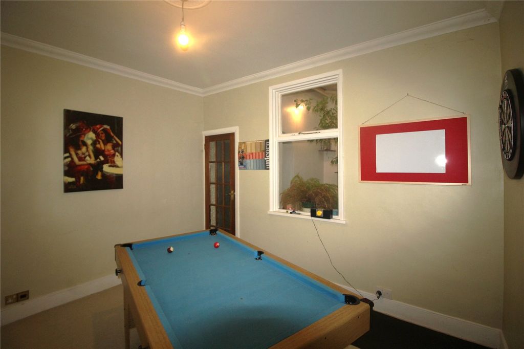 Property photo 2 of 6 Picture No. 25