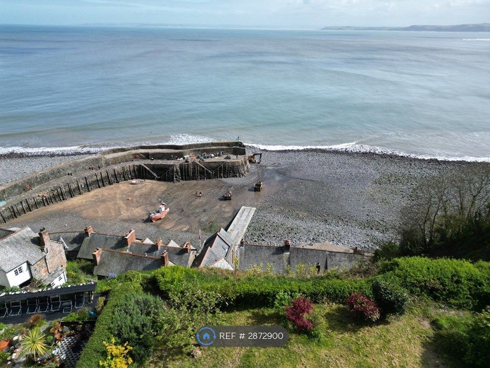 Property photo 3 of 13