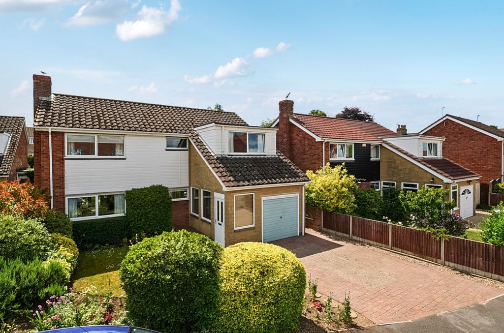 Property photo 1 of 25 1485720 (2)