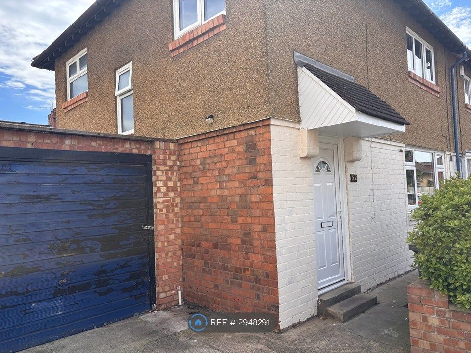 Property photo 2 of 23