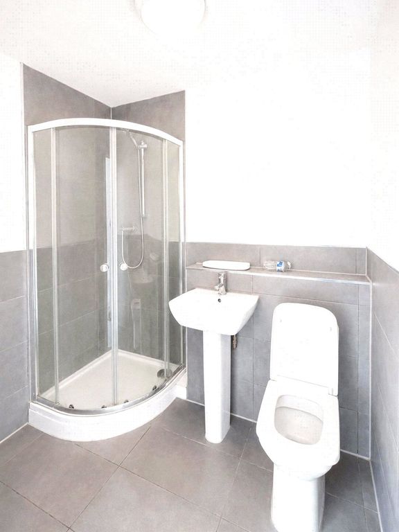 Property photo 3 of 3 Picture No. 01