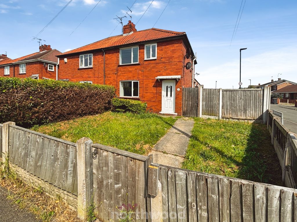 Property photo 1 of 21
