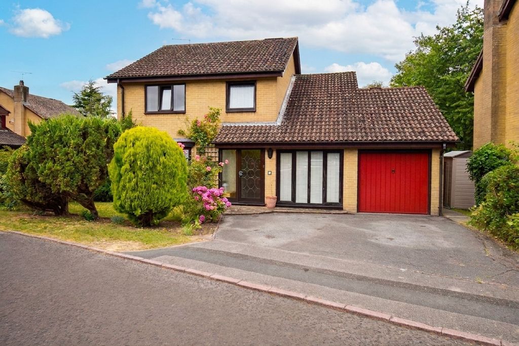 Property photo 1 of 16
